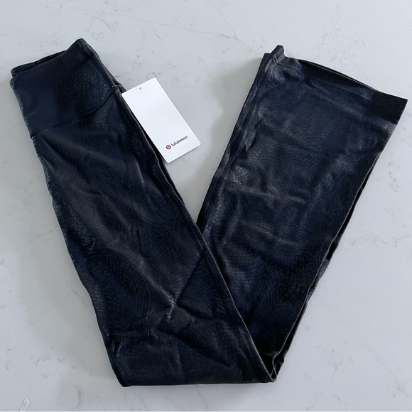 Lululemon Groove Super-High Rise Flared Nulu Pant - Picture 3 of 12